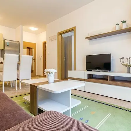Apartamento Letan