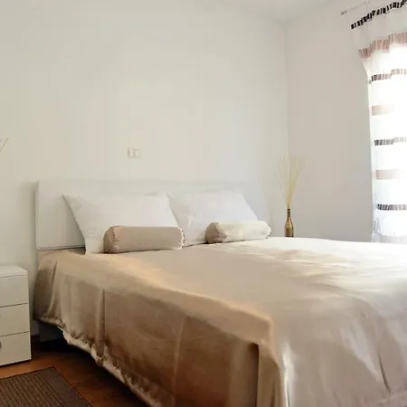 Letan Apartment *