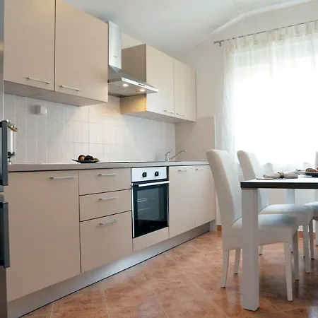 Apartamento Letan